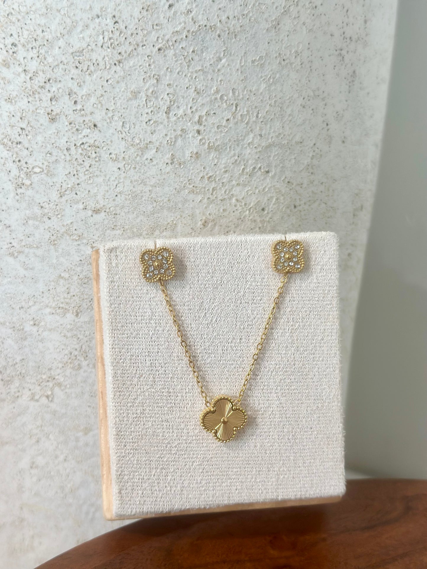 Gold Clover Set