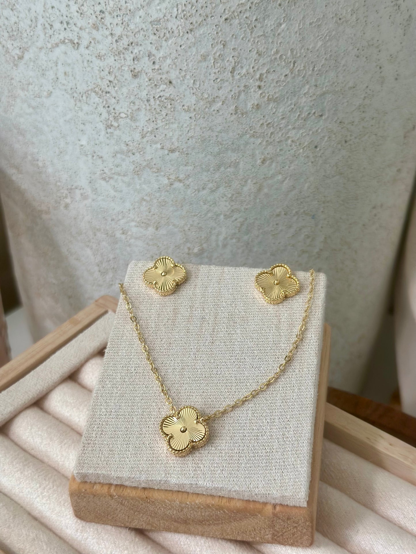 Clover Set