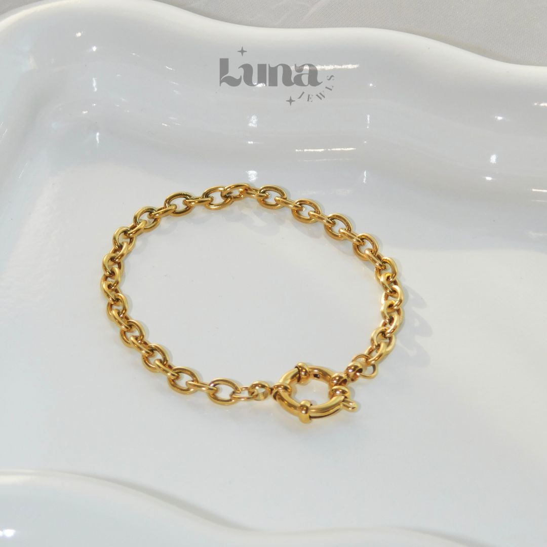 Chain Clasp Bracelet