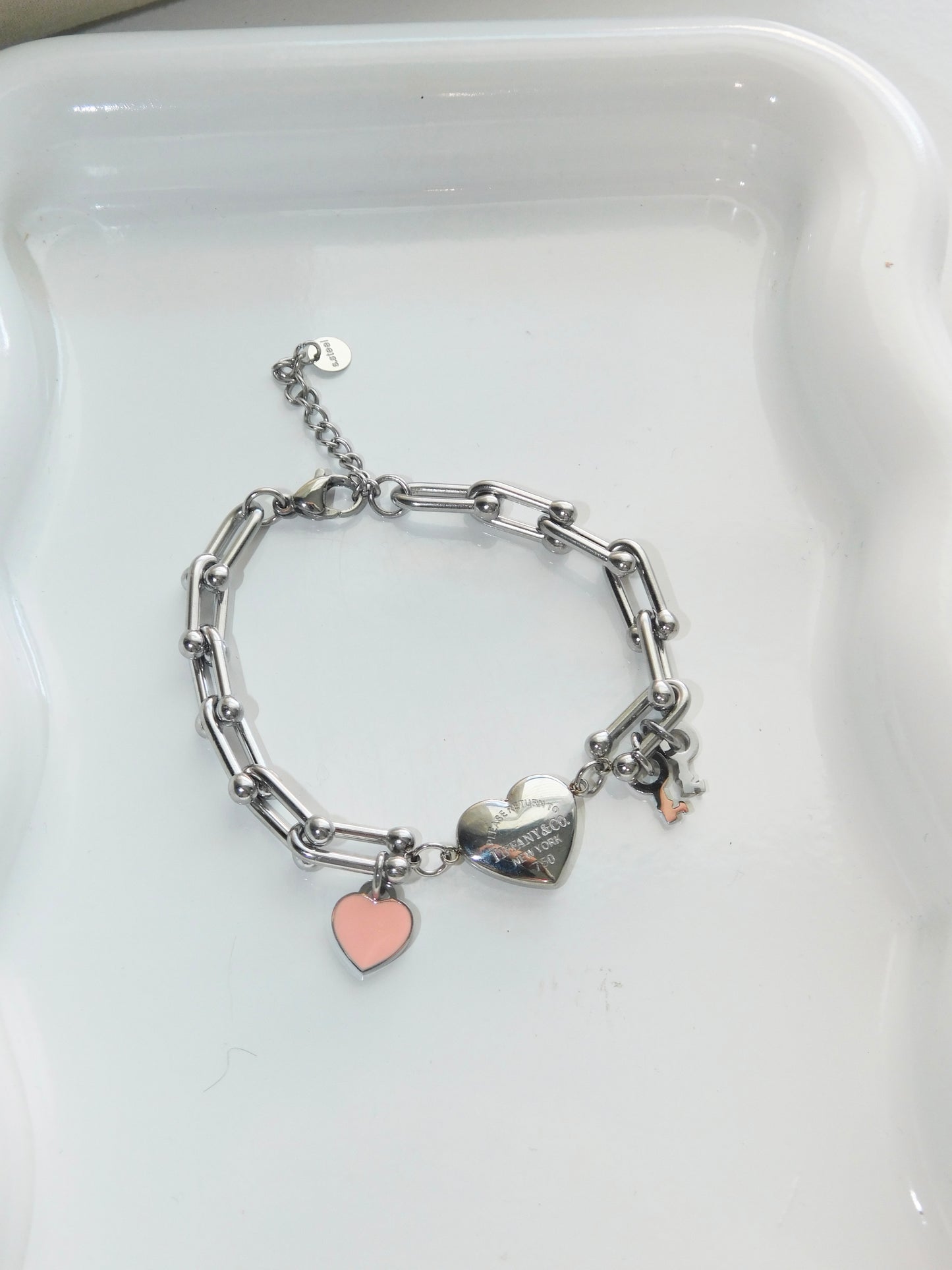 Chunky heart bracelet