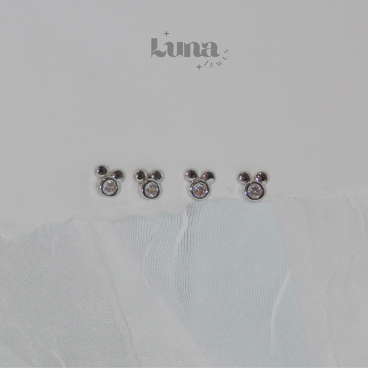 Minnie Studs