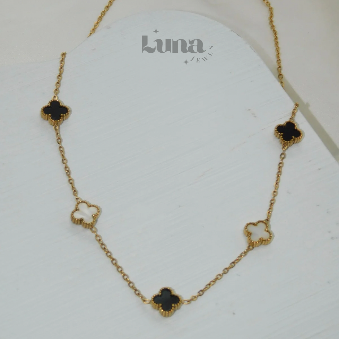 Mini Clover Necklace