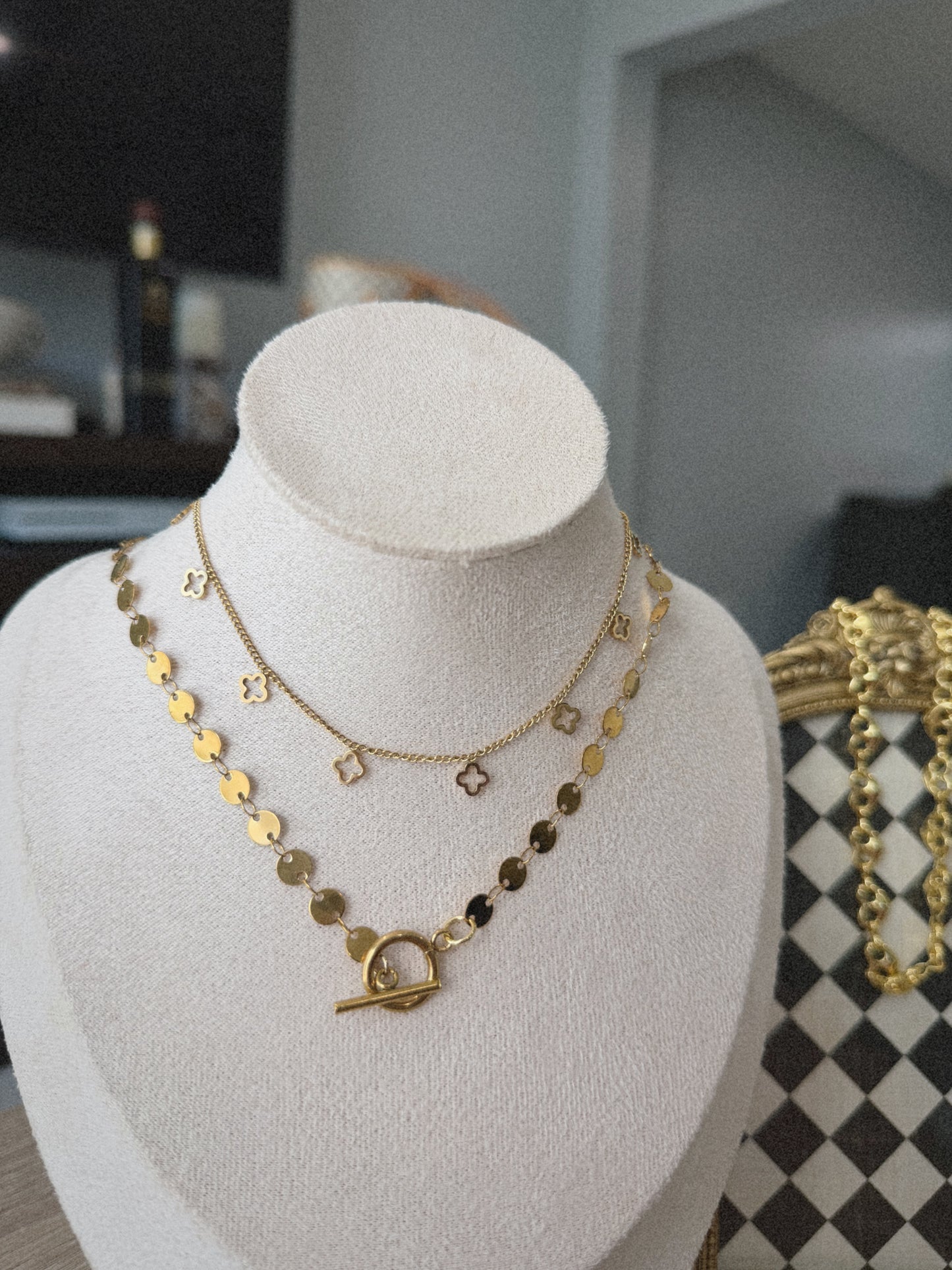 Luz Necklace