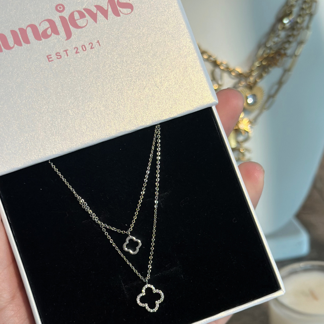 Dainty Clover Necklace